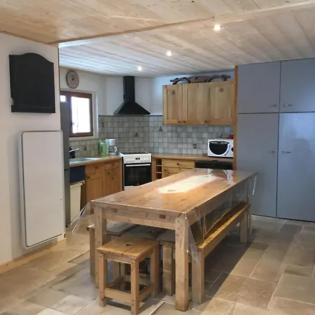 Oustalou Chalet